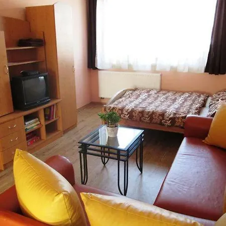 Bajcsy-apartman Tata