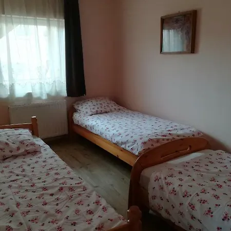 Bajcsy-apartman Διαμέρισμα *